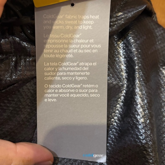 Under Armour Black and Gray Windbreaker - Picture 12 of 12